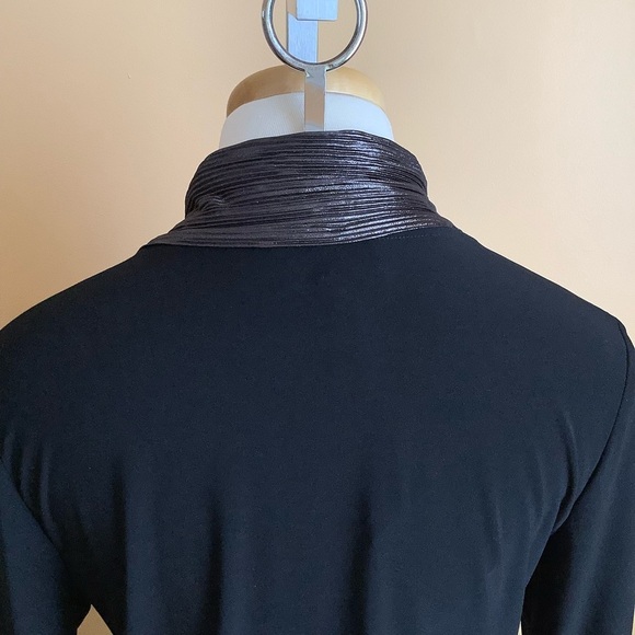 JOSEPH RIBKOFF Metallic Black & Silver Statement Sleeves Top Size 8 - Picture 5 of 13